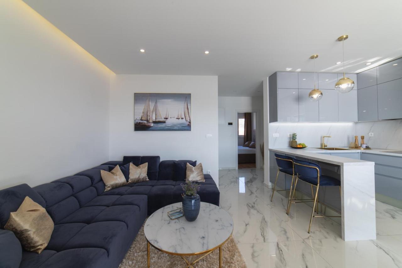 Apartman Blue Wave Трогир Экстерьер фото
