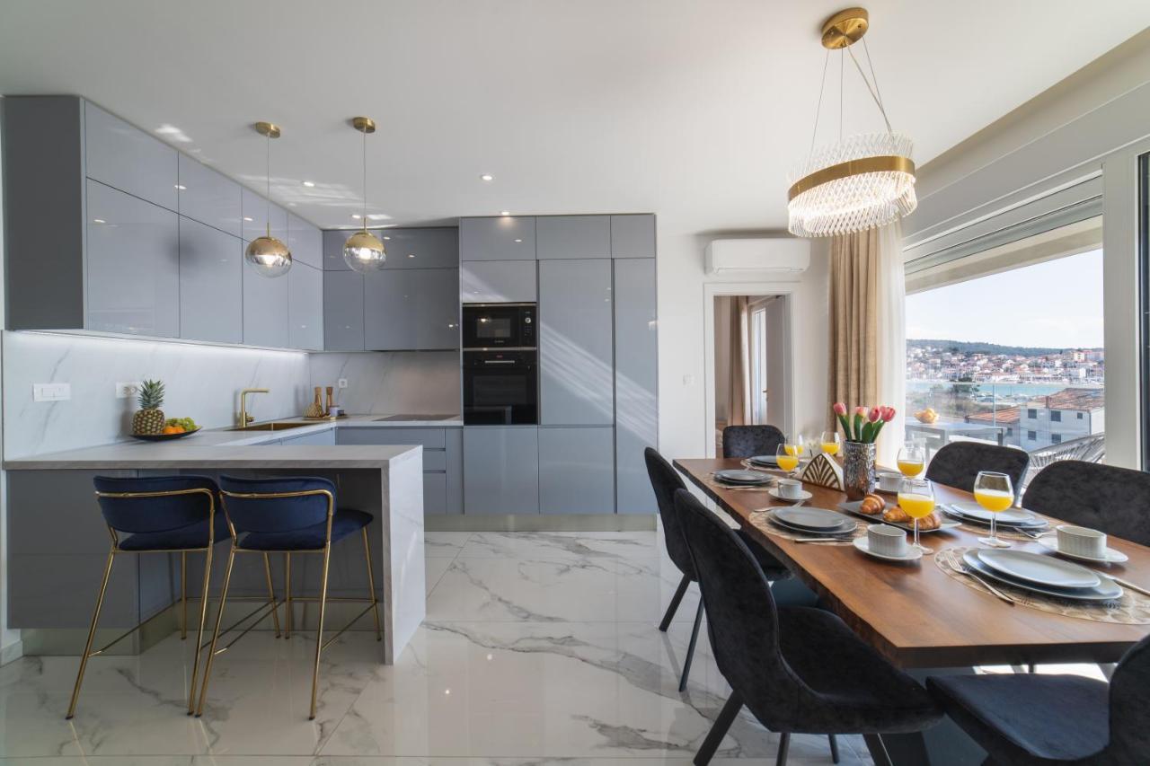 Apartman Blue Wave Трогир Экстерьер фото